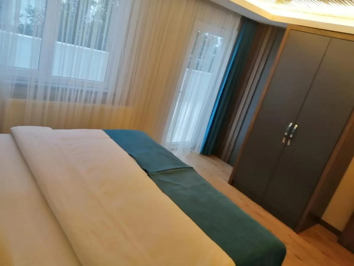 ترابزون Ferah Suites Hotel شقة فندقية