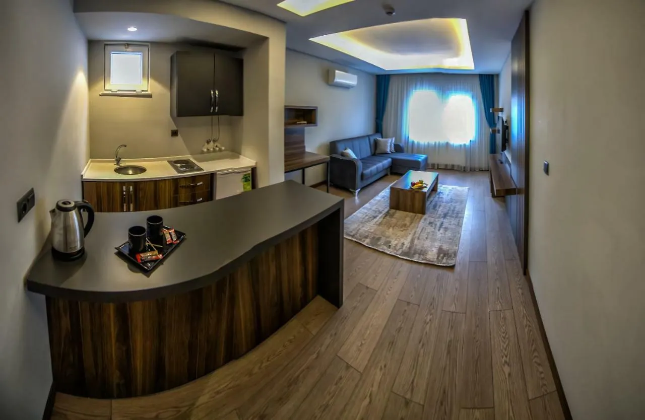 ترابزون Ferah Suites Hotel شقة فندقية